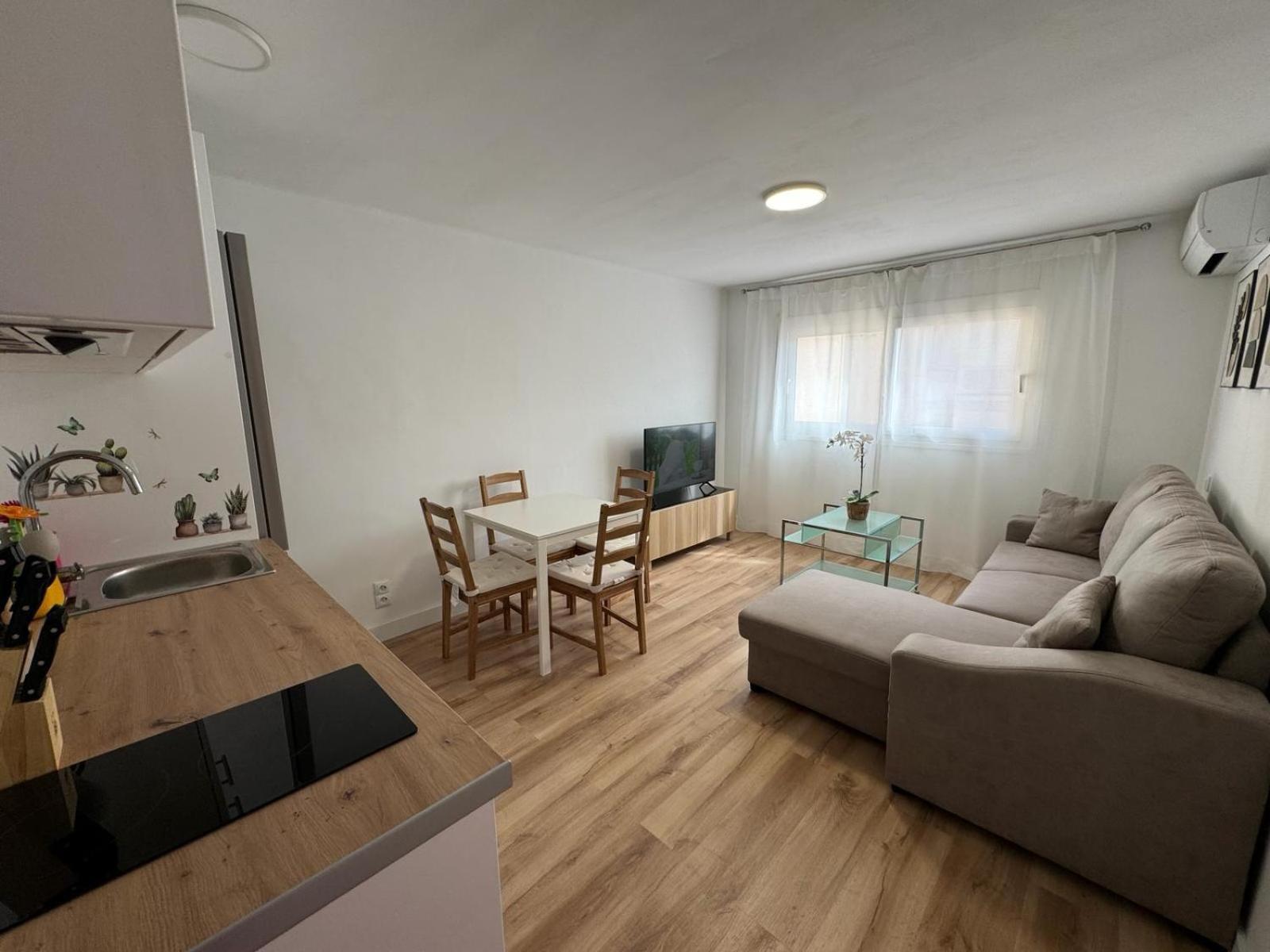 Acogedor Apartamento A 50 Metros Del Mar Cambrils Exterior photo