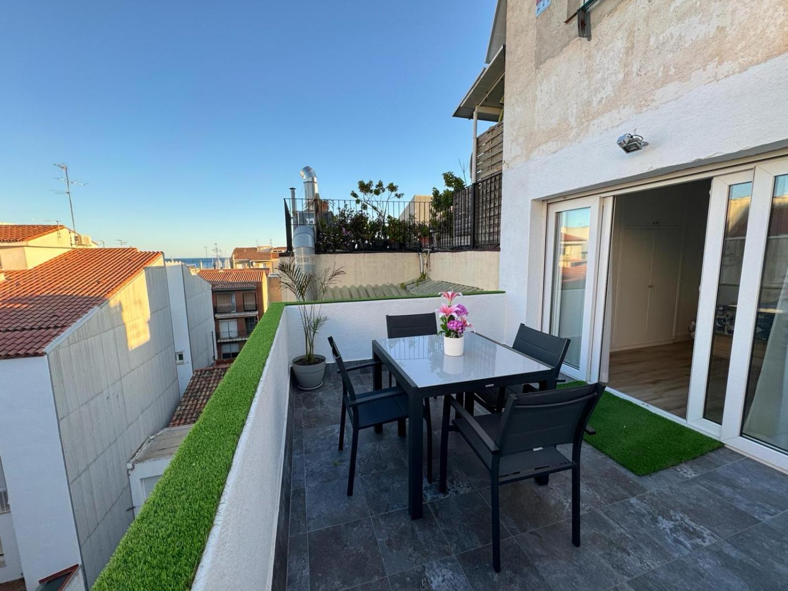 Acogedor Apartamento A 50 Metros Del Mar Cambrils Exterior photo
